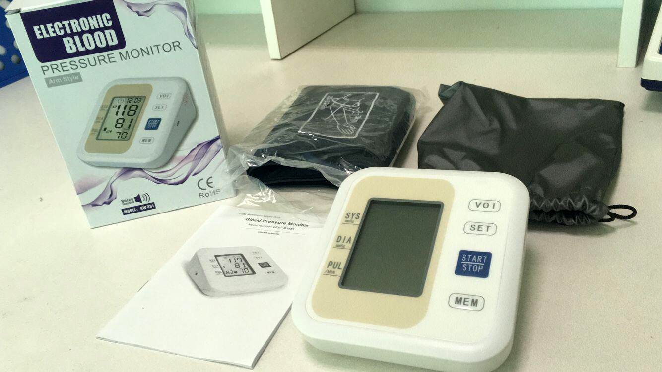 LTOB12 Arm Type Blood Pressure Monitor